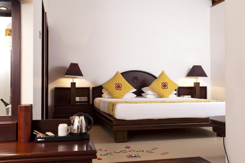 Deluxe Villa Early Check & Late Check-out on Availability & on all Spa Treatments